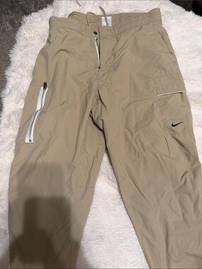 Nike Men’s Khaki Cargo Pants with Zip Pocket